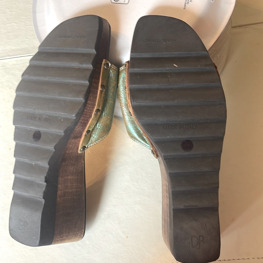 #Donald J Pliner sandals - Picture 3 of 7